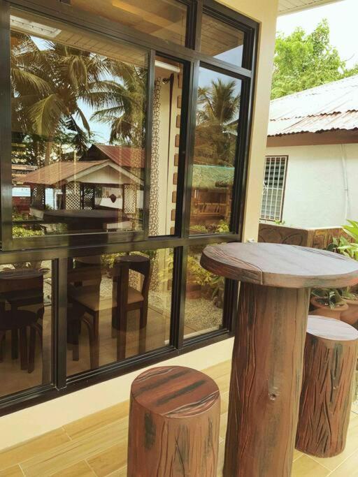 Beach Getaway Studio Villa In Lobo Екстериор снимка