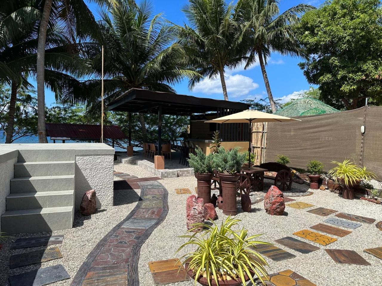 Beach Getaway Studio Villa In Lobo Екстериор снимка